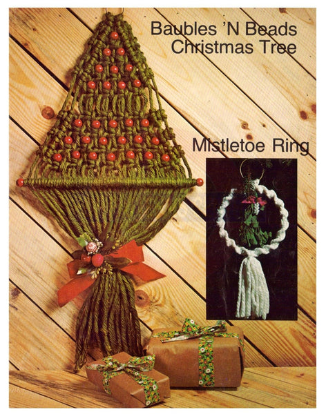 Vintage 70s Macrame Christmas Tree and Mistletoe Ring Patterns Instant Download PDF 2 + 7 pages