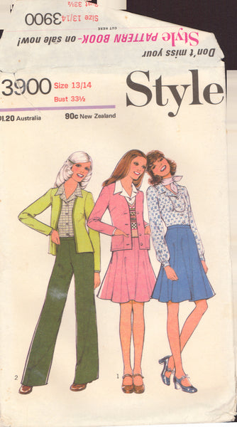Style 3900 Sewing Pattern, Teen's and Women's Cardigan, Skirt, Blouse and Trousers, Size 13/14, Partially Cut, Complete