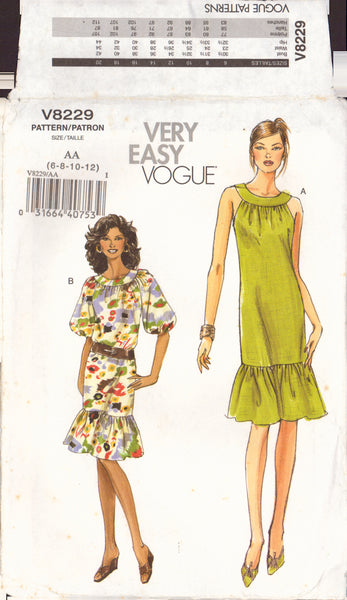 Vogue 8229 Sewing Pattern, Dress, Size 6-8-10-12, Cut, Complete