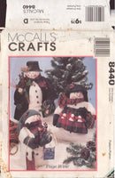 McCall's 8440 Sewing Pattern Mr and Mrs Snowman, Uncut, Factory Folded