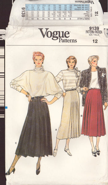 Vogue 9139 Sewing Pattern, Misses' Skirts, Size 12, Partially Cut, Complete