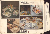 Vogue 2803 Table Settings, Dining Decor: Placemats, Napkins, Napkin Rings in Several Sizes & Styles, U/C, Factory Folded, Sewing Pattern
