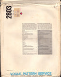 Vogue 2803 Table Settings, Dining Decor: Placemats, Napkins, Napkin Rings in Several Sizes & Styles, U/C, Factory Folded, Sewing Pattern