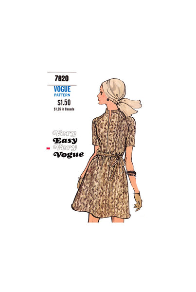 70s Raglan Sleeve, A-Line Dress with Center Front Zipper, Bust 34" (87 cm) or 38" (97 cm) Vogue 7820, Vintage Sewing Pattern Reproduction