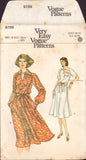 Vogue 9769 Raglan Sleeve Dress with Pointed Collar and Neckline Slit, Uncut, Factory Folded, Sewing Pattern Size 10 Bust 32.5