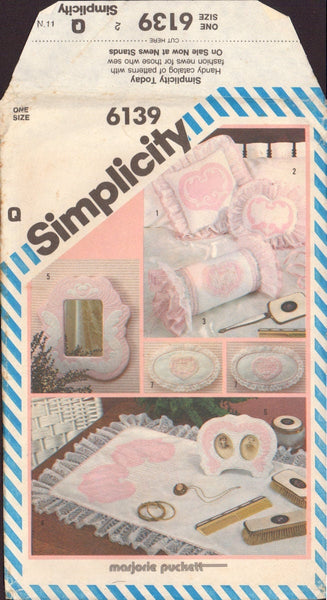 Simplicity 6139 Sewing Pattern, Shadow Quilted Accessories, One Size, Uncut, Factory Folded