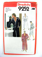 Simplicity 9252 Men's Front Wrap Robe in Two Lengths and Tie Belt, Uncut, Factory Folded, Sewing Pattern Size 38 (97 cm chest)